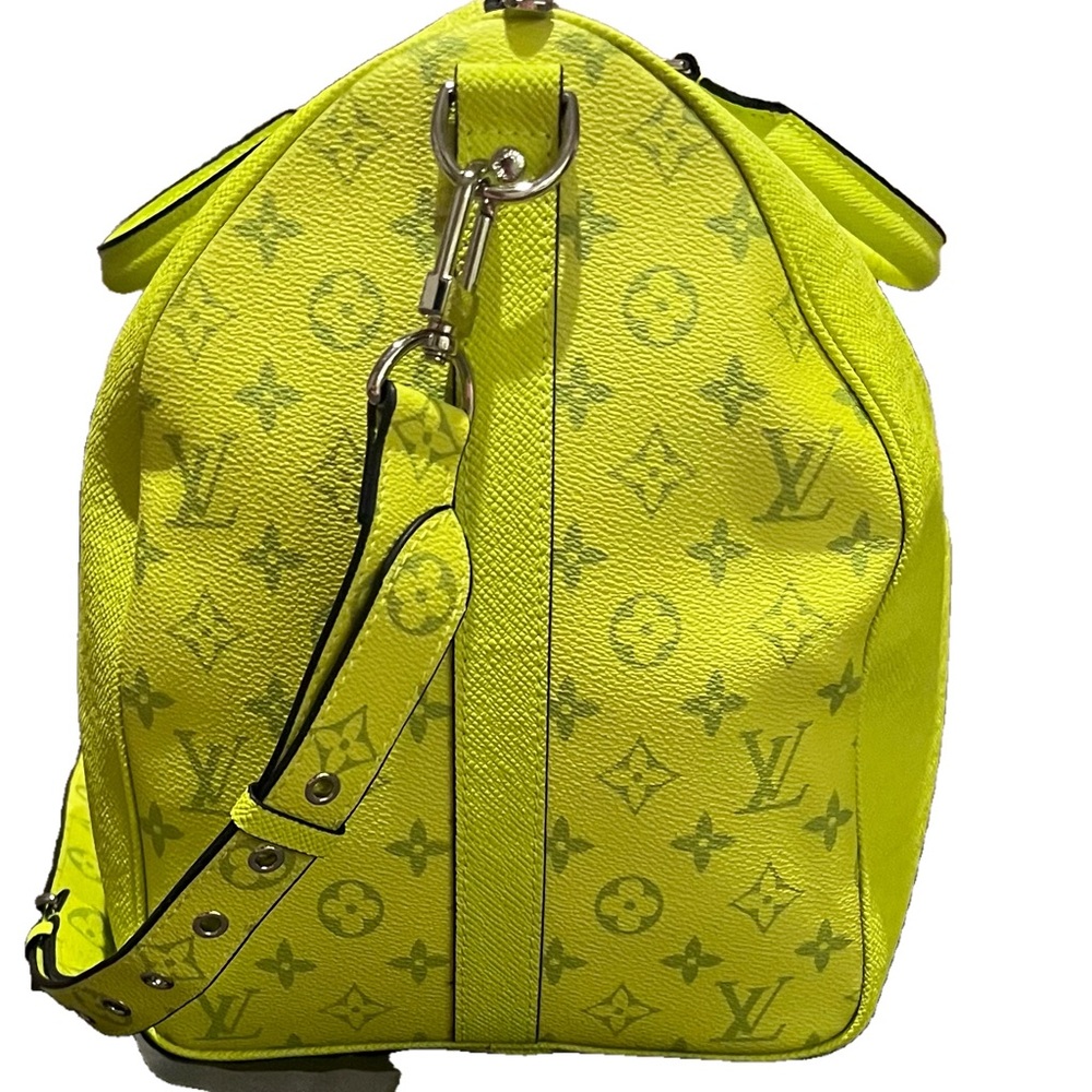 Vibrant Yellow Travel Bag - Picture 2 of 6